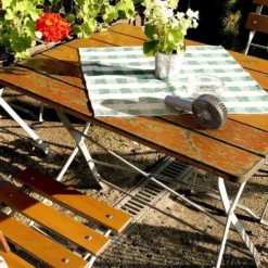 Goobay Tragbarer Handventilator Mit Standfuß - Geräuschlos, Wiederaufladbar - Mit Akku (2000mAh) Und Ladekabel, Schwarz -Unold Store f3d0ea974dde70e946f6277713cb42ca